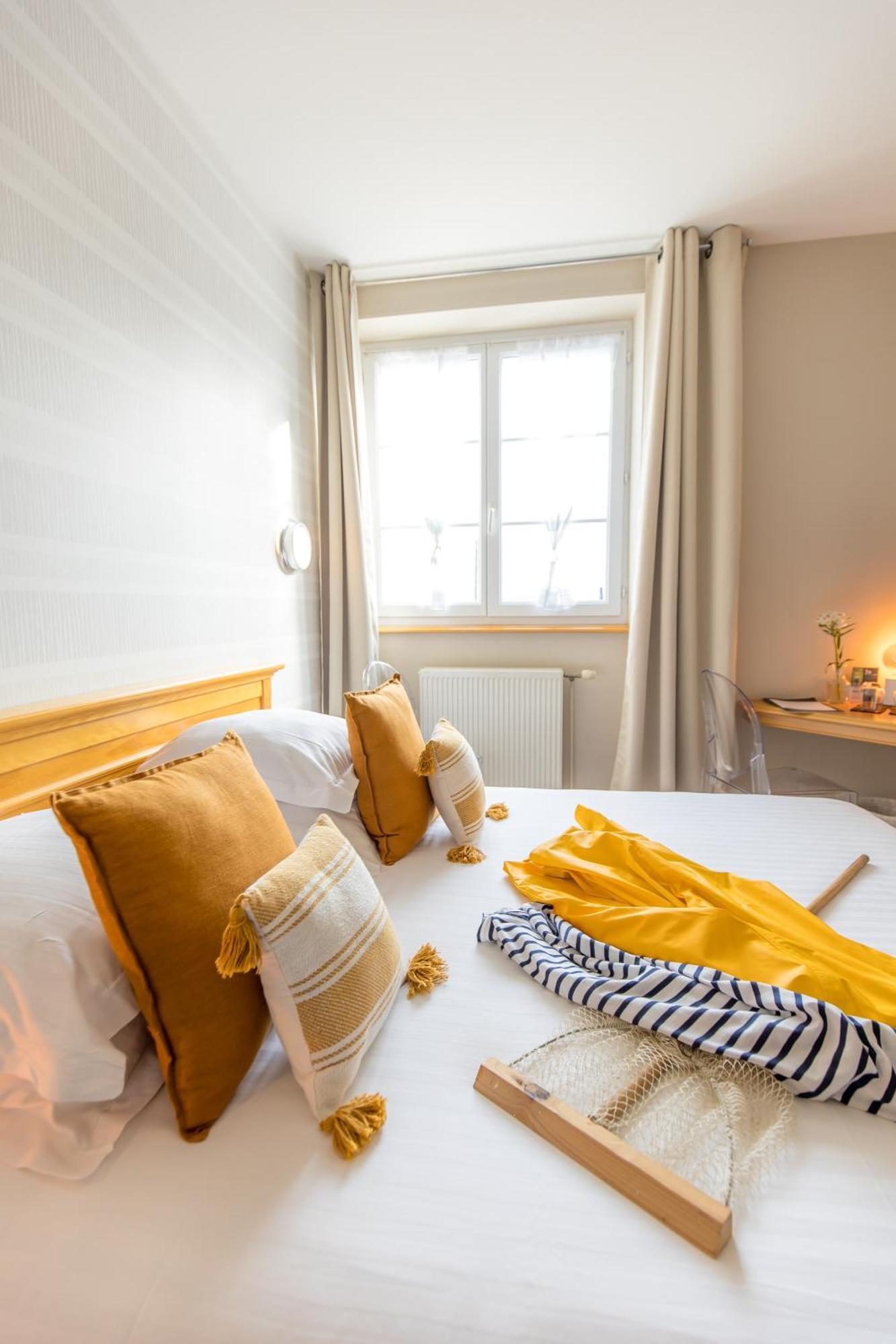 Hotel La Baie Des Anges Spa Marin Ландеда Екстер'єр фото